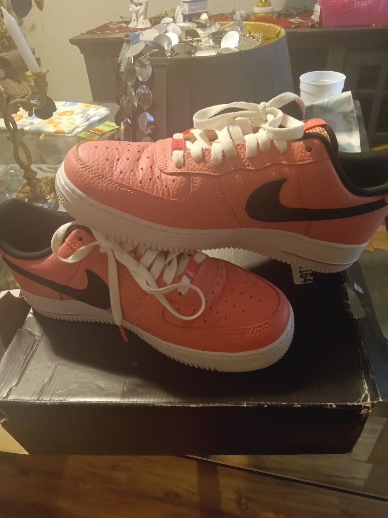Pink Air Force 1