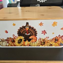 Thanksgiving Bread Holder