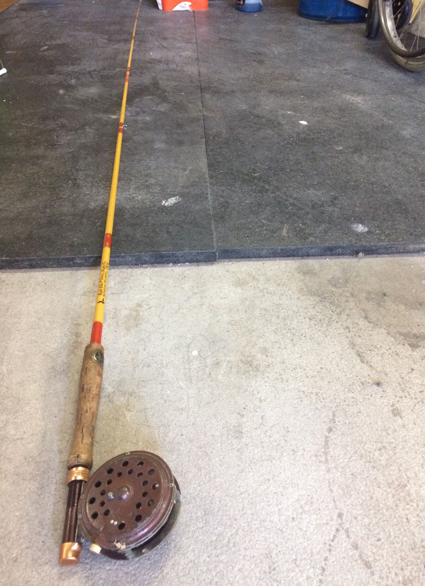 Fly rod eagle claw super to antique two piece