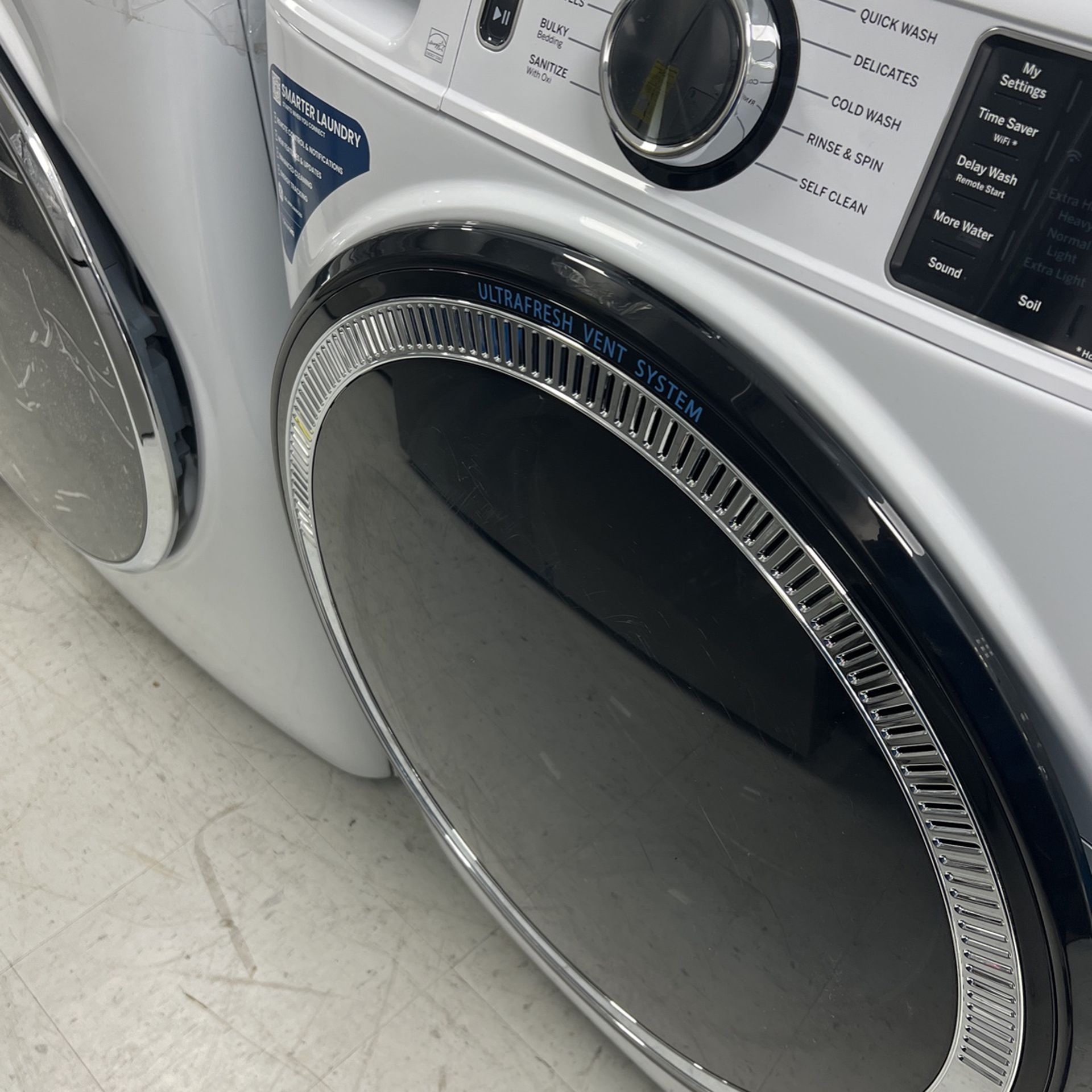 GE Electric Dryer And Washer Set Pedestals Sold SEPERATELY 