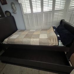 Dark Wood Day Bed 
