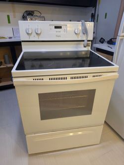 Whirlpool Electric Range