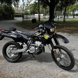 2023 Suzuki Drz400s