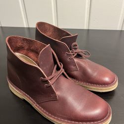 Clarks Men’s 8 - Burgundy