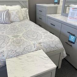 Bedroom Set In Stock 4 Pieces Starting @ $999
