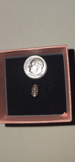 Single Silver Skull Stud Earring