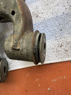 2006 Toyota tundra oem lower control arms