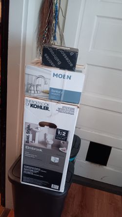 Sink kit with soapdish