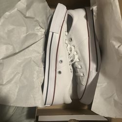 Converse Shoes, White, Size 9