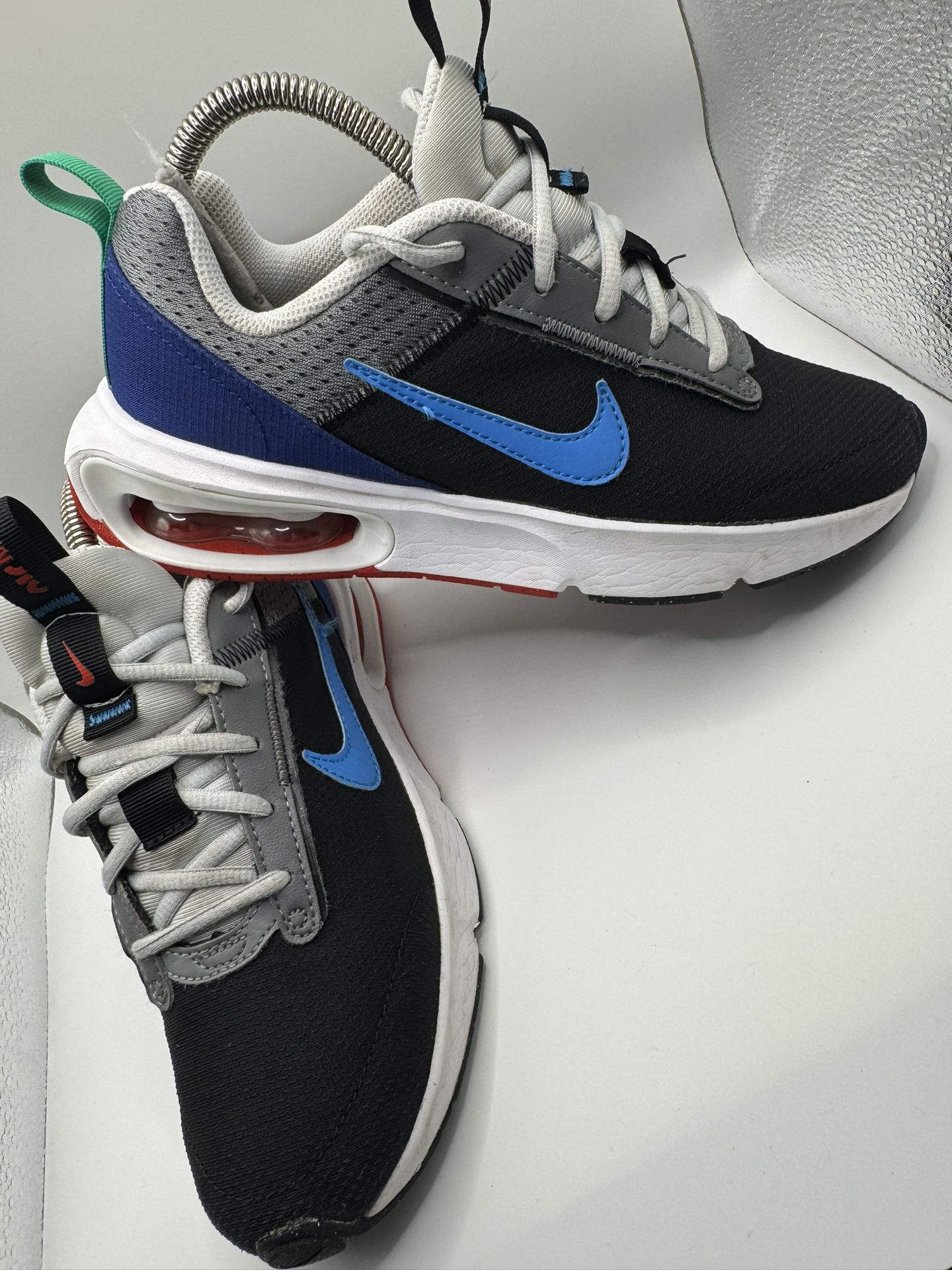 NIKE AIR MAX SIZE # 5Y