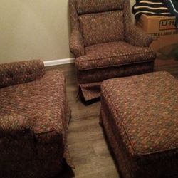 2 chair and Ottoman