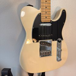 Fender Deluxe Nashville Telecaster 6 String Electric Guitar - White Blonde