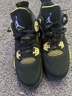 Jordan 4 Retro 'Thunder'