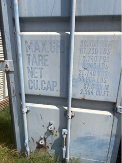 40 yd shipping  container