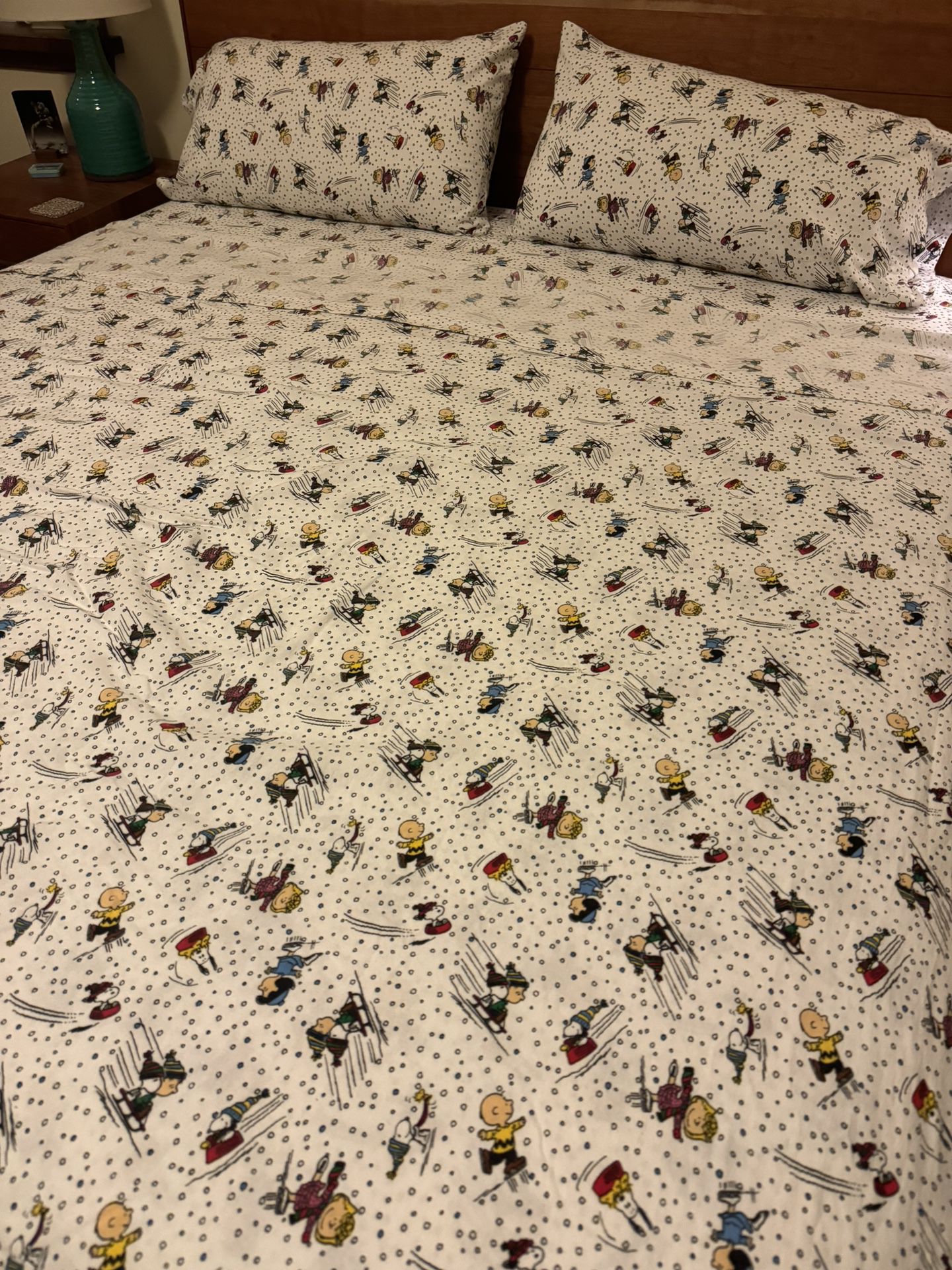 Peanuts™️ King Size Flannel Sheets