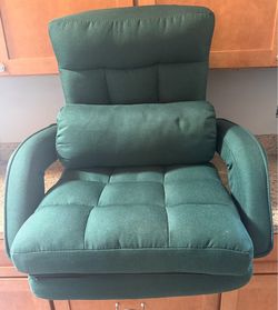 GREEN Adjustable Floor Chair