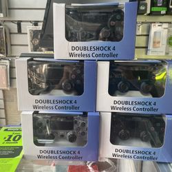 PS4 Controller Brand New with Charger