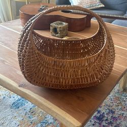 Vintage Basket 