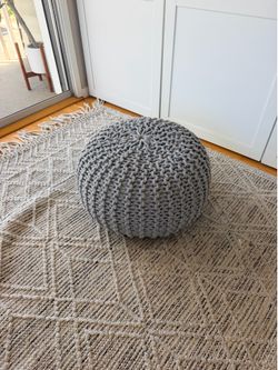 Accent chair