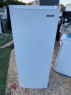 10 Cu. Ft. None Frost Free Upright Freezer