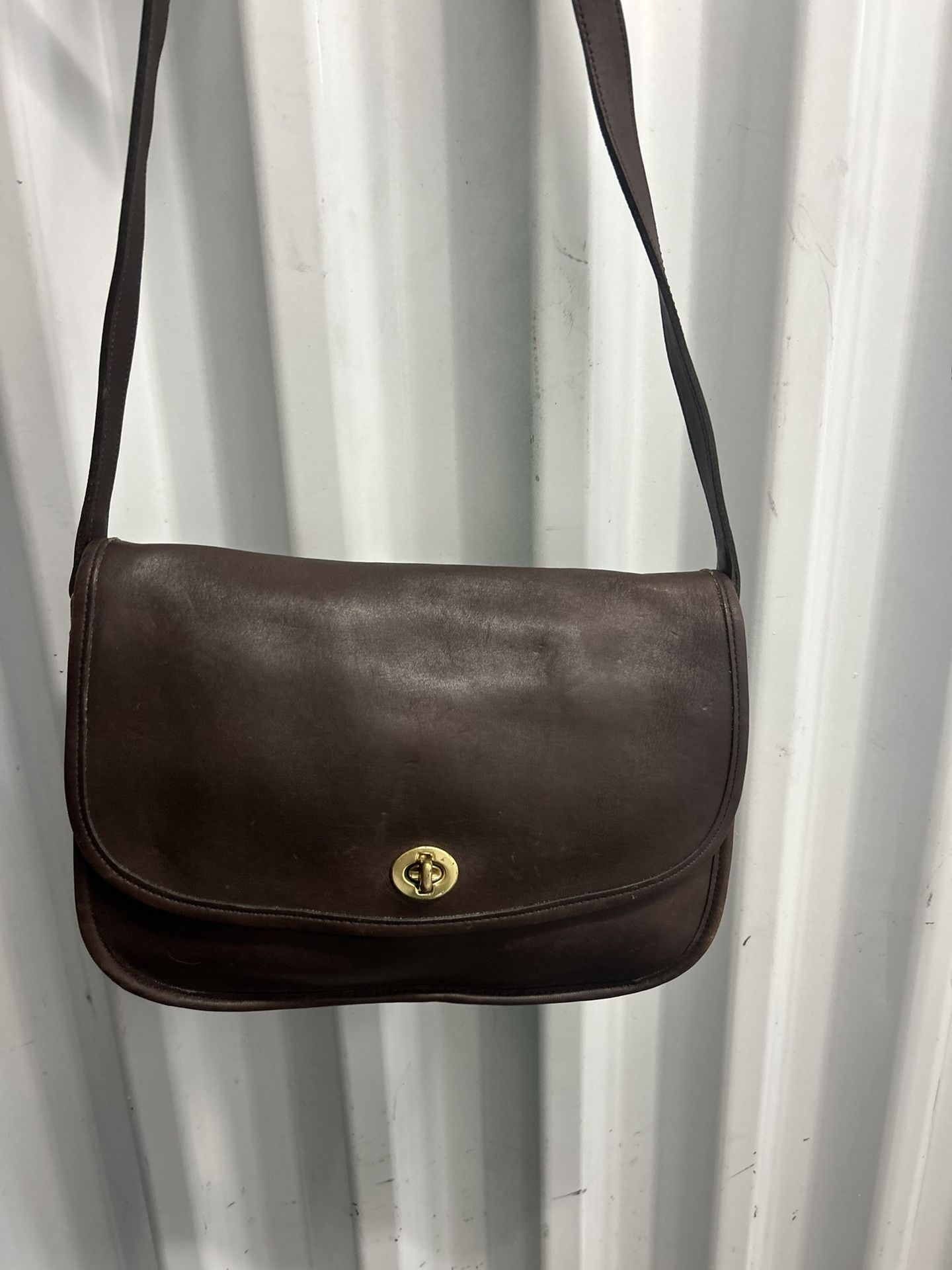 Vintage Coach Mahogany City Bag