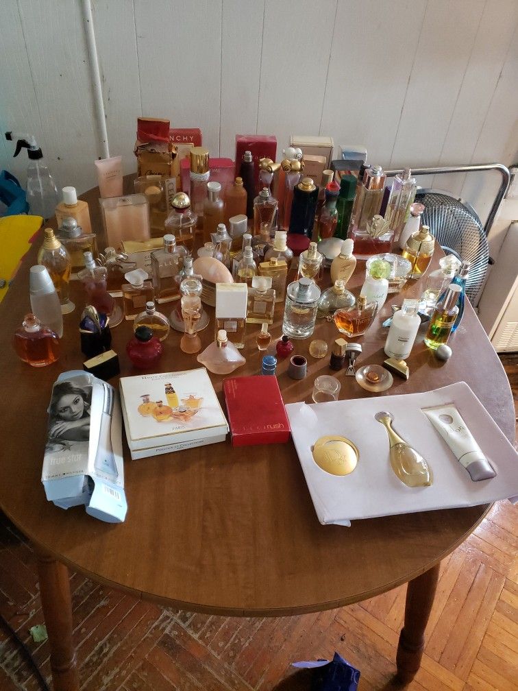 Perfume Lot Originals Versace Cool Water Chanel