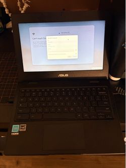 ASUS Chromebook CR1104CGA Laptop – Working Great