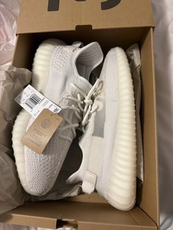 Yeezy Men’s Shoes