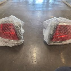 OEM tail light assemblies for 2008-2011 Ford Focus