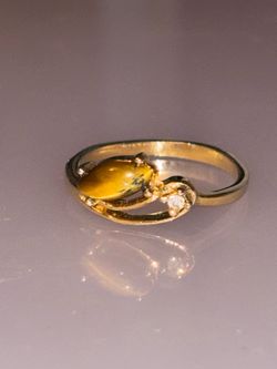 Vintage Gold-Tone Tiger’s Eye Bypass Ring