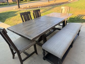 Solid Wood Table 8ft w/leaf