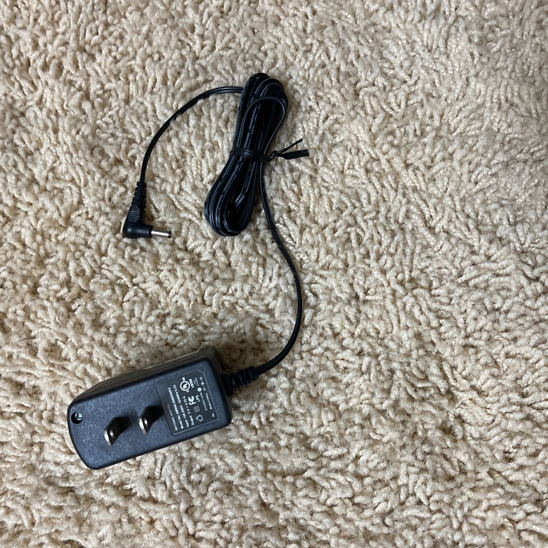 Original OEM D-LINK AMS20-0500550FU2 AC/DC Power Adapter 5V 0.55A