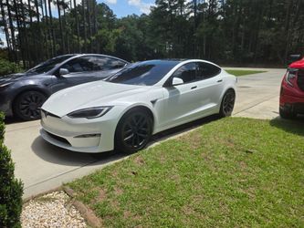 2022 Tesla Model S