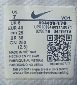 NIKE SHOES