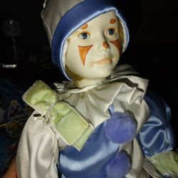 CYBIS FIRST PORCELAIN DOLL 1991