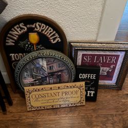 Misc Decorative Art Pieces 
