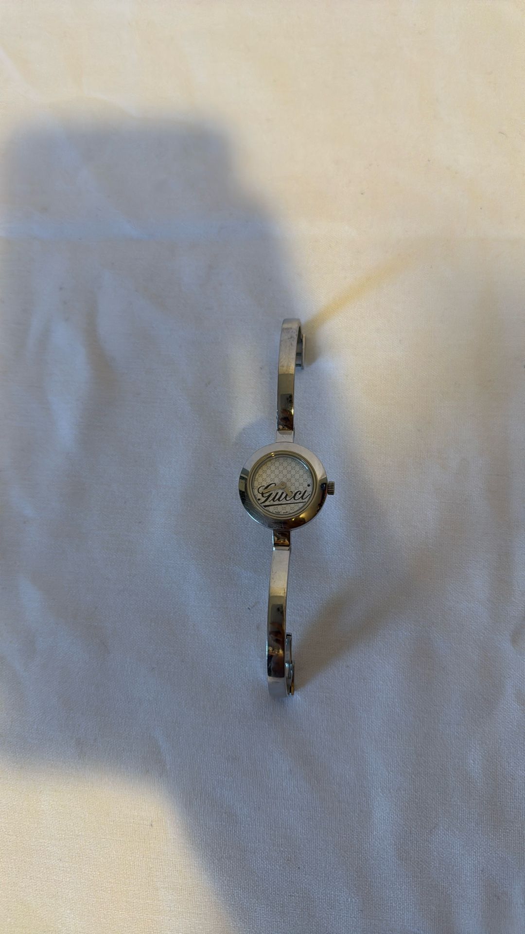 Women’s Gucci watch