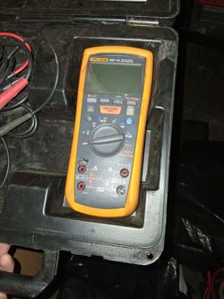 Fluke insulation meter