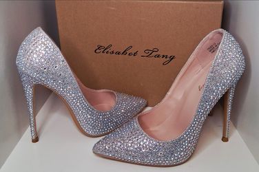 Elizabet Tang Heel/ size 7