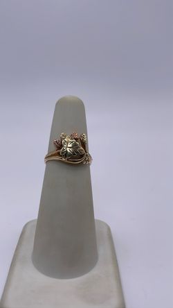 14k tri color gold leaf ring