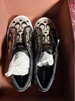Coach Felix 12 CM Signature Canvas Sneakers in Women’s US Size 8 Medium.