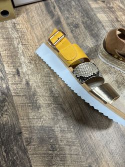 Bamboo Women Sandal Size 6