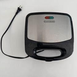 Black And Decker 3-1 Waffle Iron, Grill & Panini Press