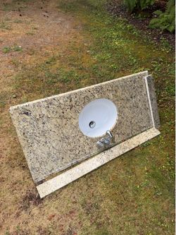 Granite Bathroom Vanity Top with Sink and Faucet