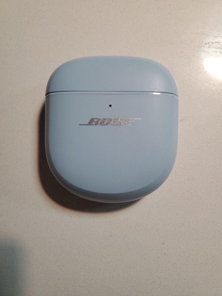 Bose Quiet Comfort Ultra Wireless Earbuds Noise Cancelling 