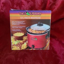 Slow Cooker - NEW- In Box
