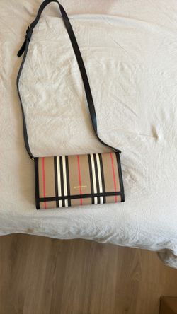 Burberry Cross Body Bag Women