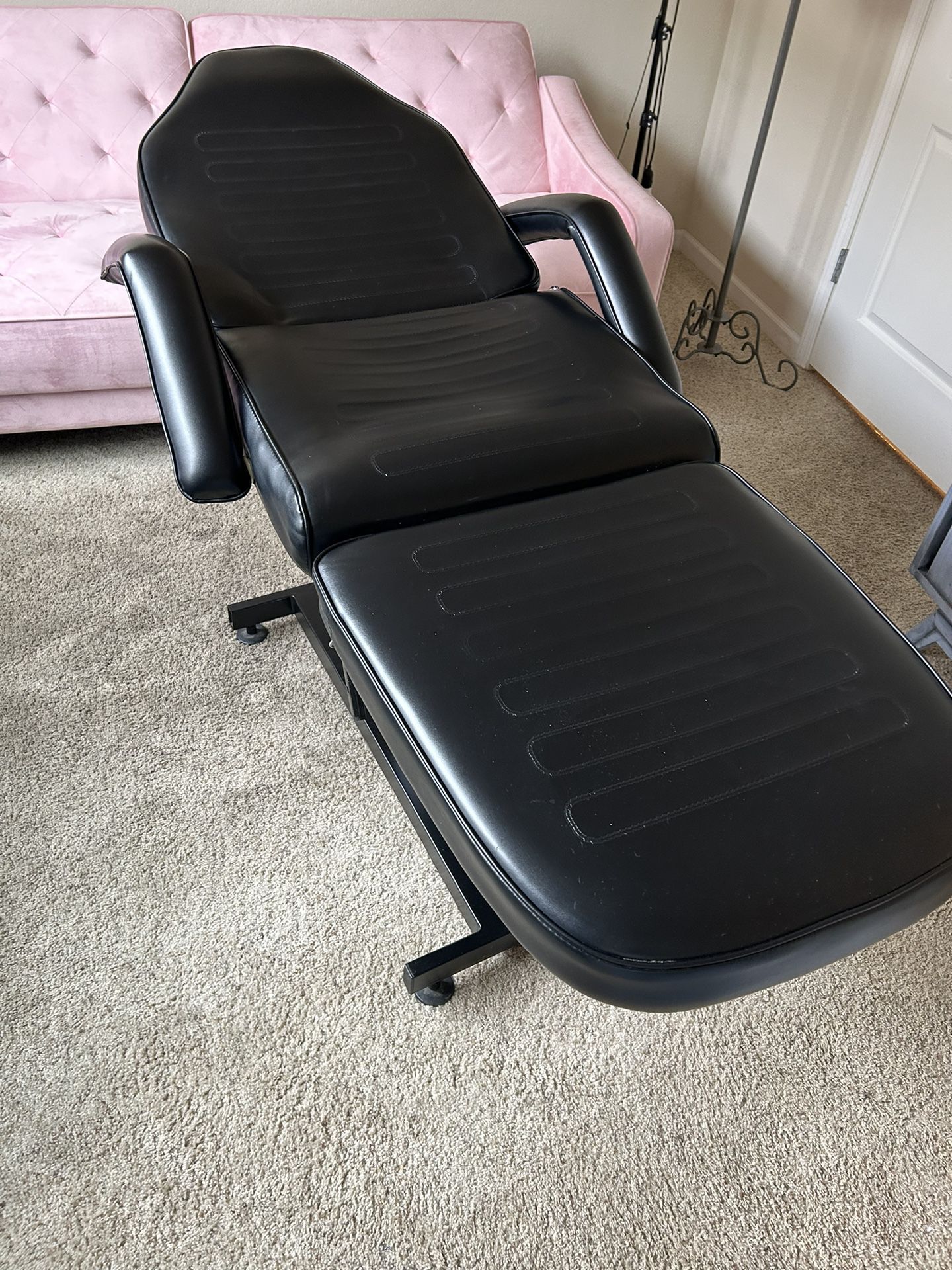 Black Leather Adjustable Spa Chair