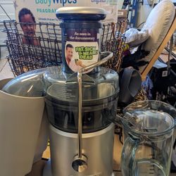 Breville Juicer 