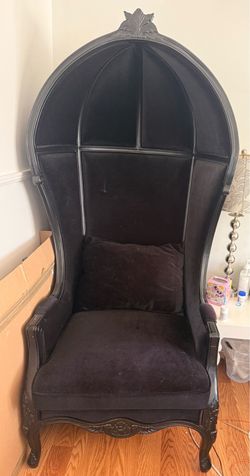 Modani luxury king chair
